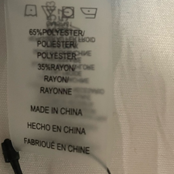 NWT Calvin Klein scarf/ wrap/ shawl/ capelet/ halter top in light blue. - Picture 11 of 13